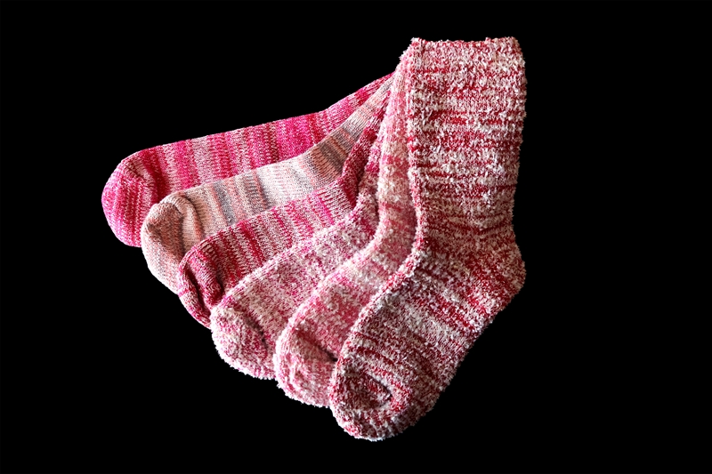 ツリー用にチャリックスで弊社スタッフが編んだ靴下