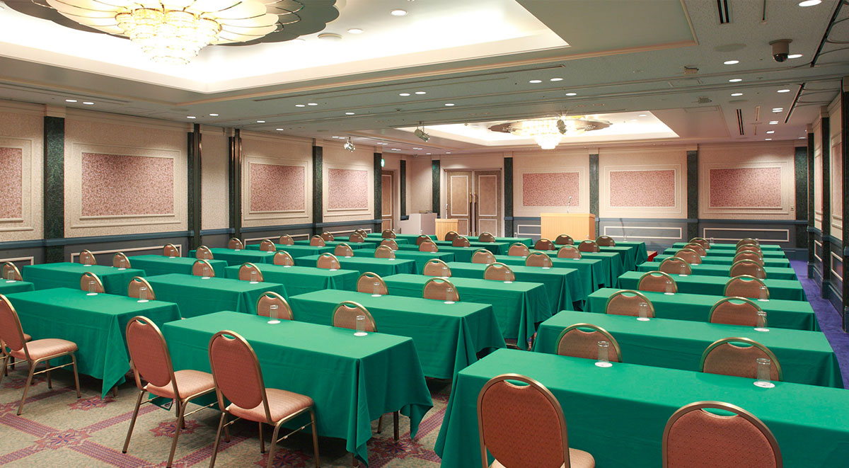 Mid-sized banquet halls