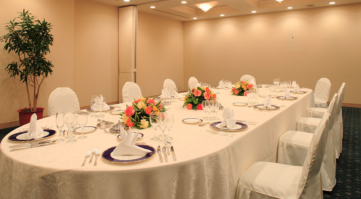 Mid-sized banquet halls