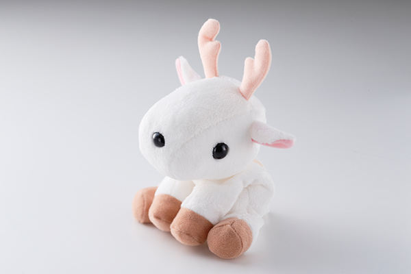 白い鹿のマスコット『すがちゃん』